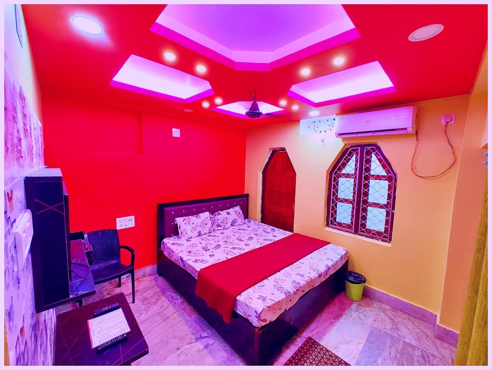 A S H O K R O Y A L Walking Distance From-sea-beach-and- Near Temple Fully-air-conditioned-hotel With-wifi-parking-facility 4*